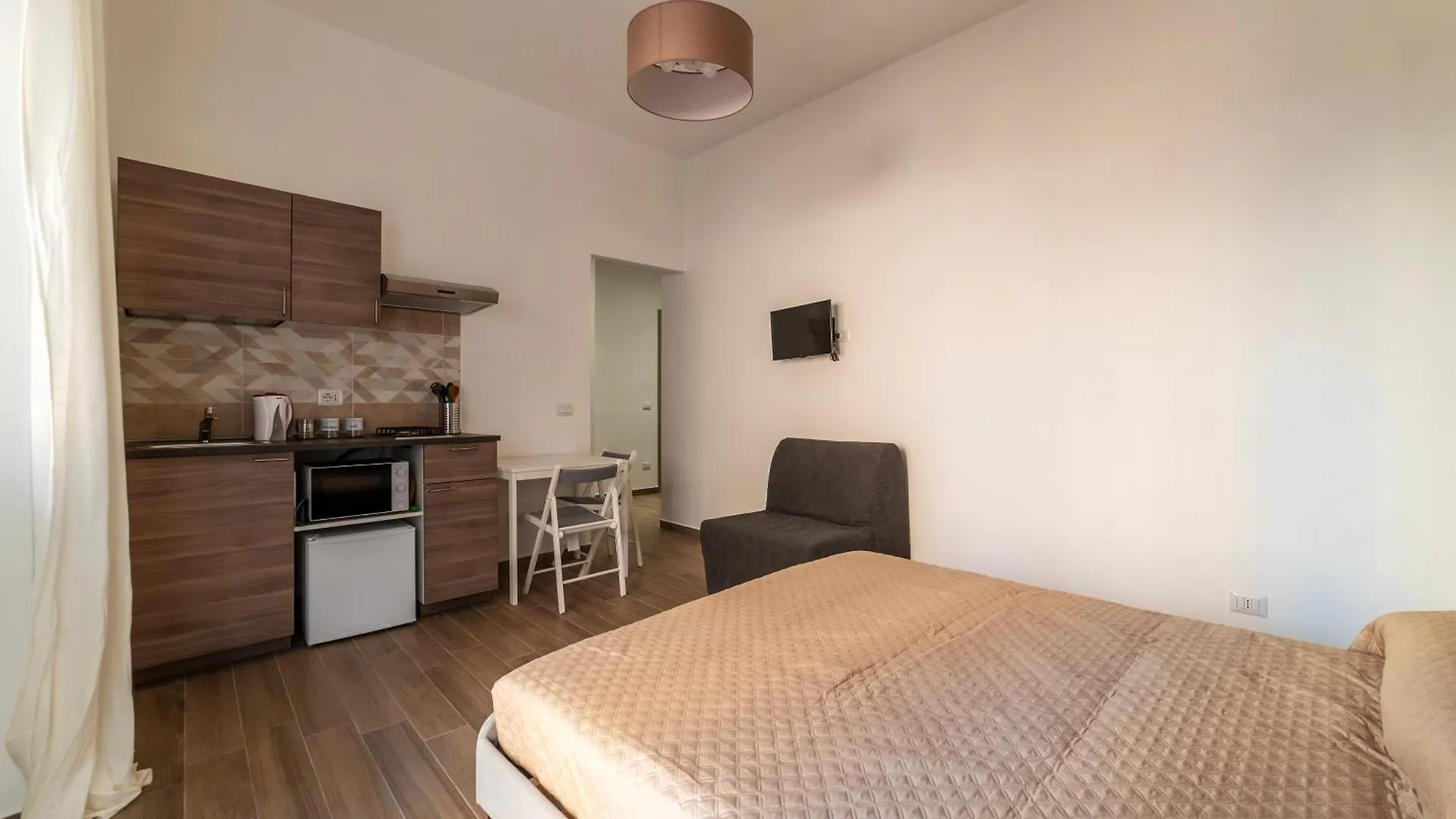 Monteverde Vecchio Apartments Rome 0*,  Italy
